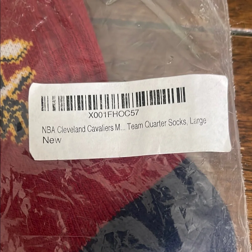 NWT -Cleveland Cavaliers‎ Team Socks
